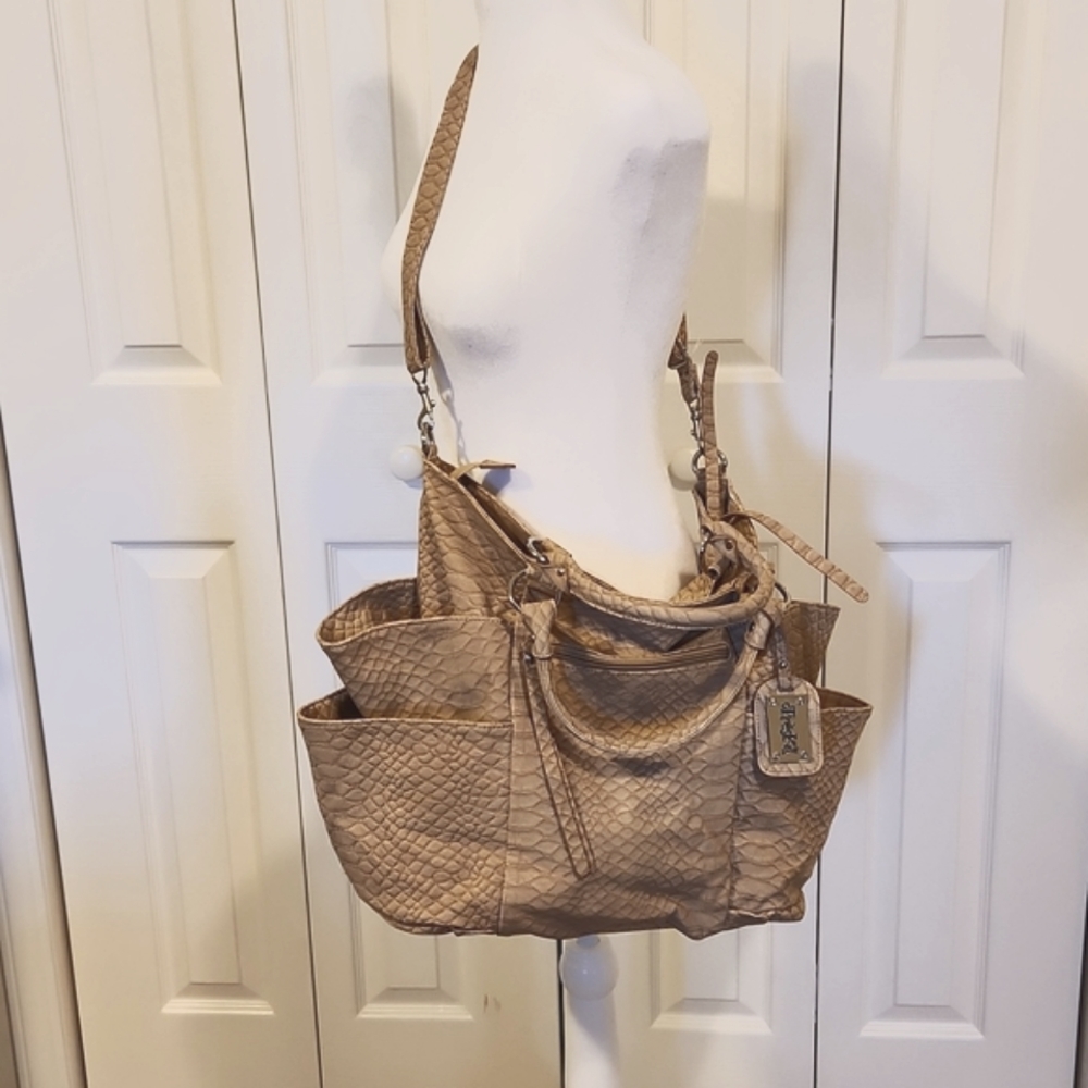 Treska xl tan bag, Like new